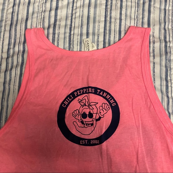 SOLD!!! Chili peppers tanning tank - Picture 4 of 4